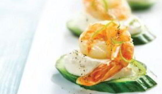 канапе с креветками