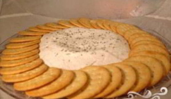 канапе с сырной массой и сладким перцем