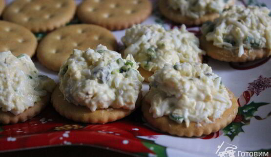 канапе со шпротами