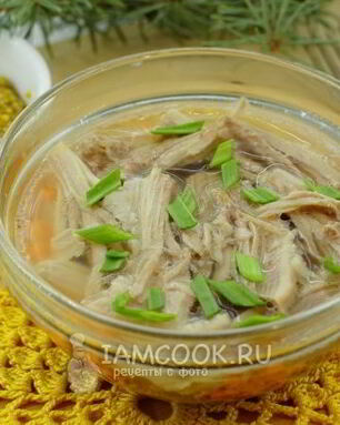 Холодец из свиных ножек и курицы