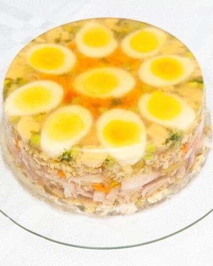 Рецепт куриного холодца с яйцами