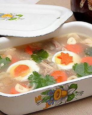 Свиной холодец с соусом