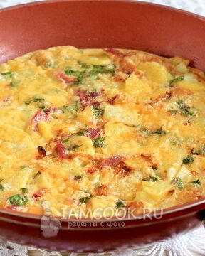 Фриттата с картофелем и ветчиной