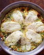 Фриттата с сыром и кабачком