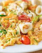 Омлет с морепродуктами