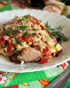 Омлет с овощами и ветчиной