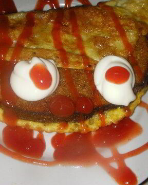 Омлет с помидорами на гренках