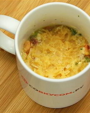 Омлет в чашке