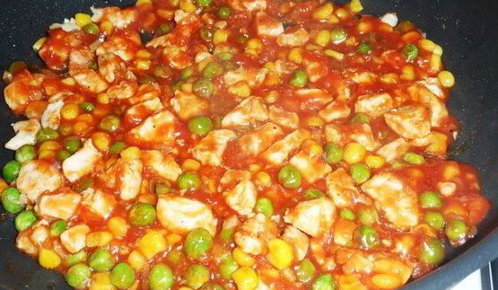 омурайсу , японский омлет с начинкой