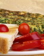 Печеный омлет с грюйером и шнитт-луком