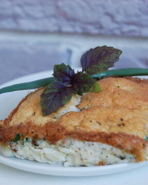 Пышный омлет с базиликом