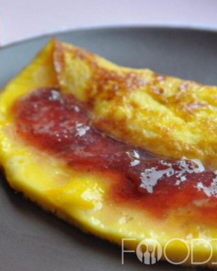 Рецепт сладкого омлета