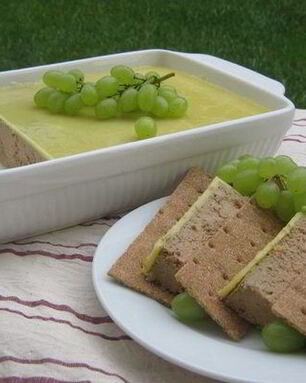 Диетический паштет из куриной печени