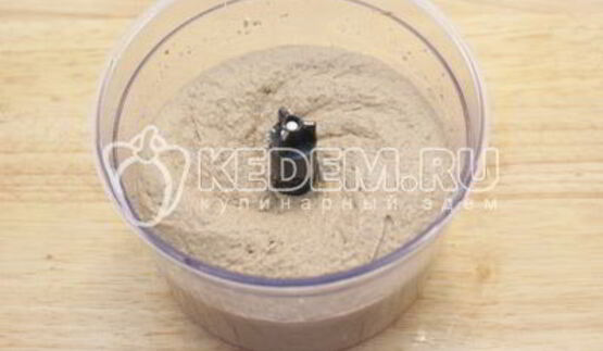 паштет из куриной печени праздничный