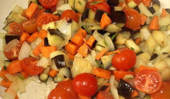 паштет из маша с баклажанами и кунжутно-ореховой пастой