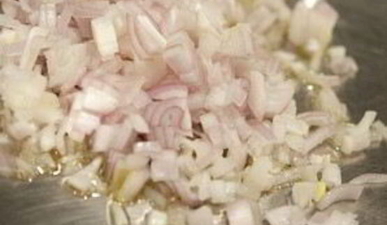 паштет из телятины и грибов в слоеном тесте