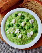 Паштет из зеленого горошка