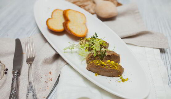 паштет куриный на гренках