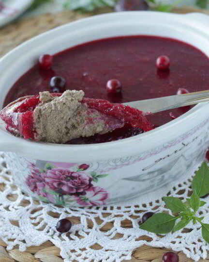 Рецепт паштета куриного со сливово-клюквенныма желе
