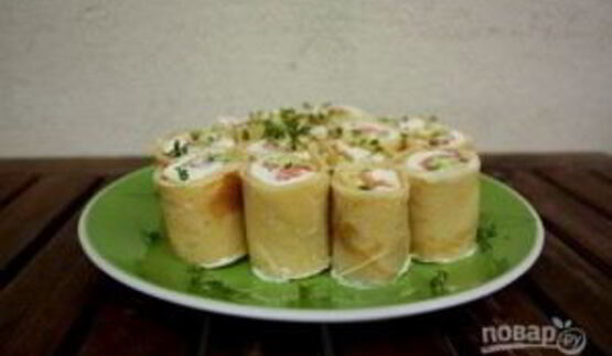 роллы из блинов с семгой