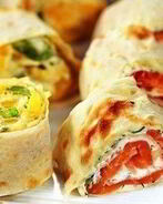 Роллы из лаваша с красной рыбой и ветчиной