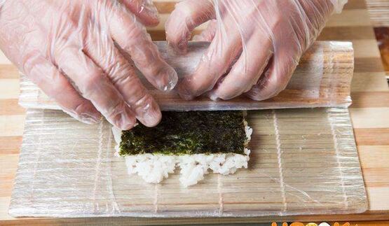 роллы радуга