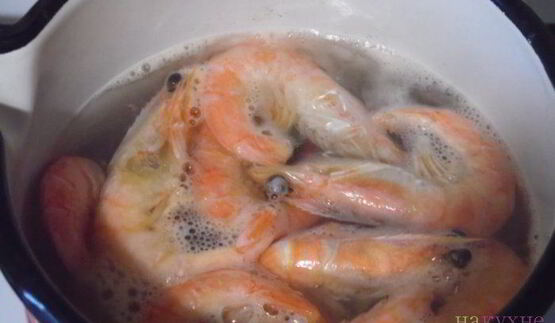 роллы с креветками