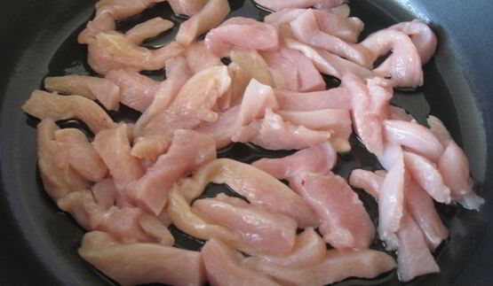 спринг-роллы с курицей, грибами и сливочным сыром