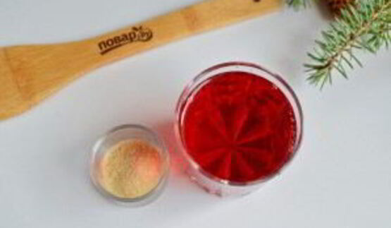 куриный рулет в гранатовом желе