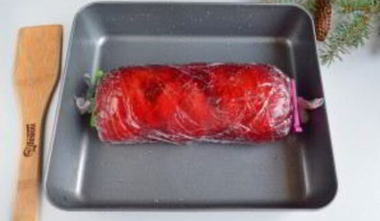 куриный рулет в гранатовом желе