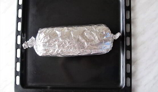 мясной рулет с овощами