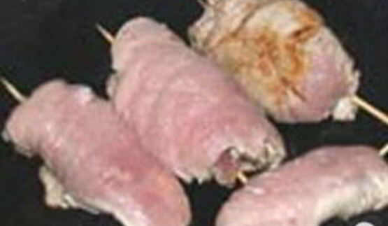 мясные рулетики с ореховой начинкой