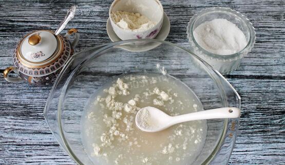 постный рулет с луком дрожжевой