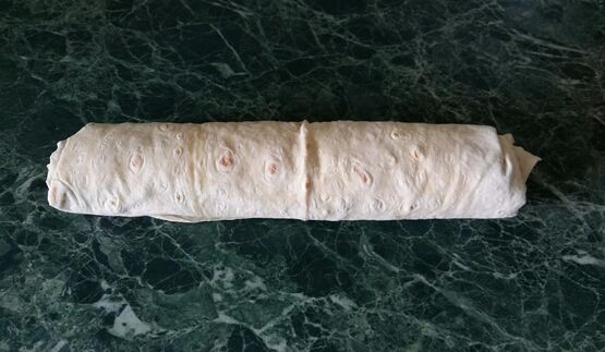 рулет из лаваша с печенью трески