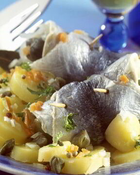 Рулет из селедки