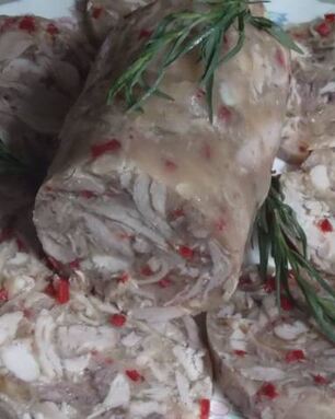 Рулет куриный Луковый