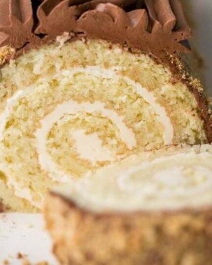 Рецепт рулета на сгущенном молоке