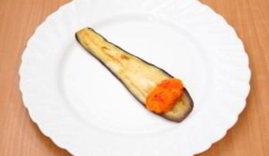 рулетики из баклажанов