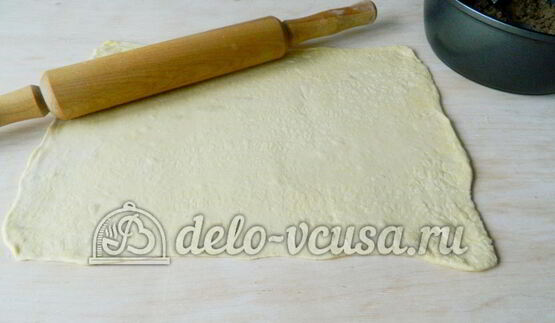 слоеный рулет с фаршем