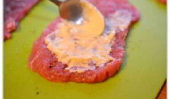 свиные рулетики с сыром