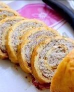 Яичный рулет с куриной грудкой