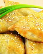 Самса с курицей и грибами