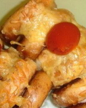 Сосиски в сушках под сырной корочкой