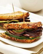 Сэндвич с цукини и сыром