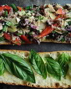 Сэндвич с тунцом, артишоками и паприкой