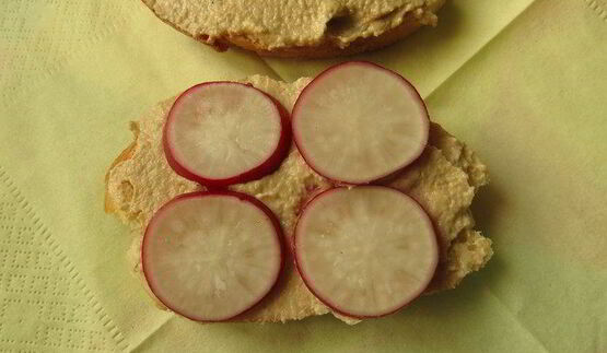 сэндвич с яичным паштетом