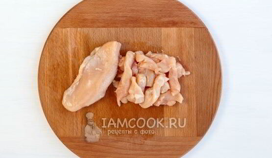 вьетнамский сэндвич бан ми с курицей