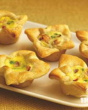 Пикантные тарталетки с творожной начинкой