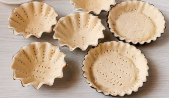 тарталетки с белыми грибами