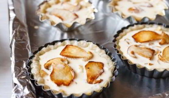 тарталетки с белыми грибами